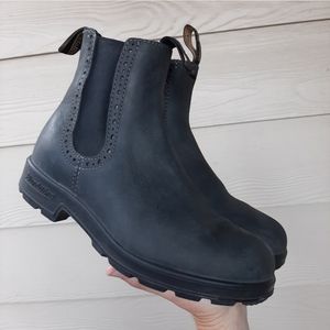 Blundstone high top boots